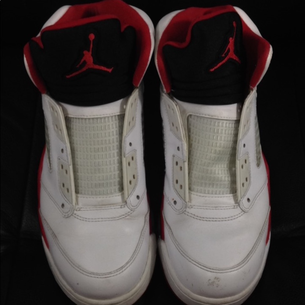 Jordan 5s retro